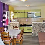 Holidays Svetin Apartment