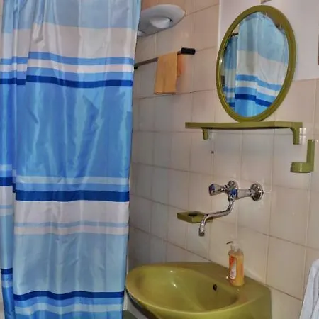 Svetin Apartment *