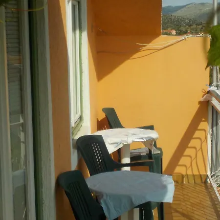 Holidays Svetin Apartment