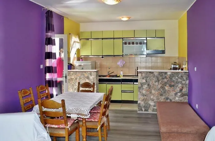 Holidays Svetin Апартаменты