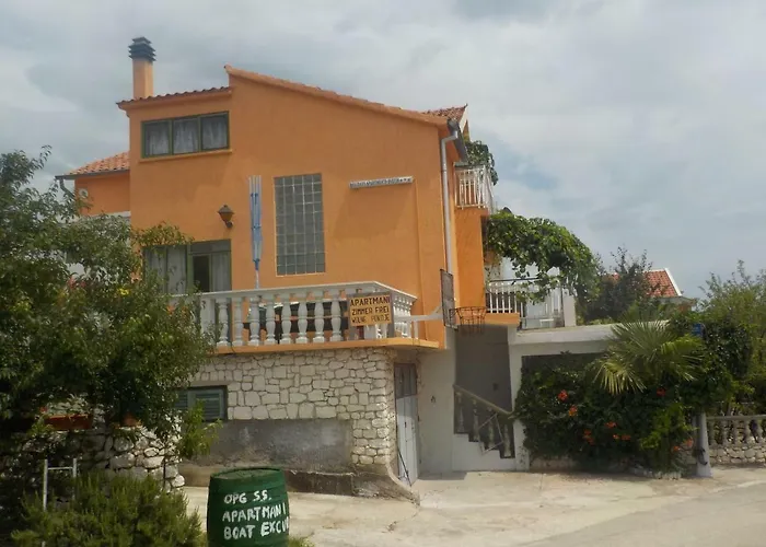 Apartman Holidays Svetin Grebastica